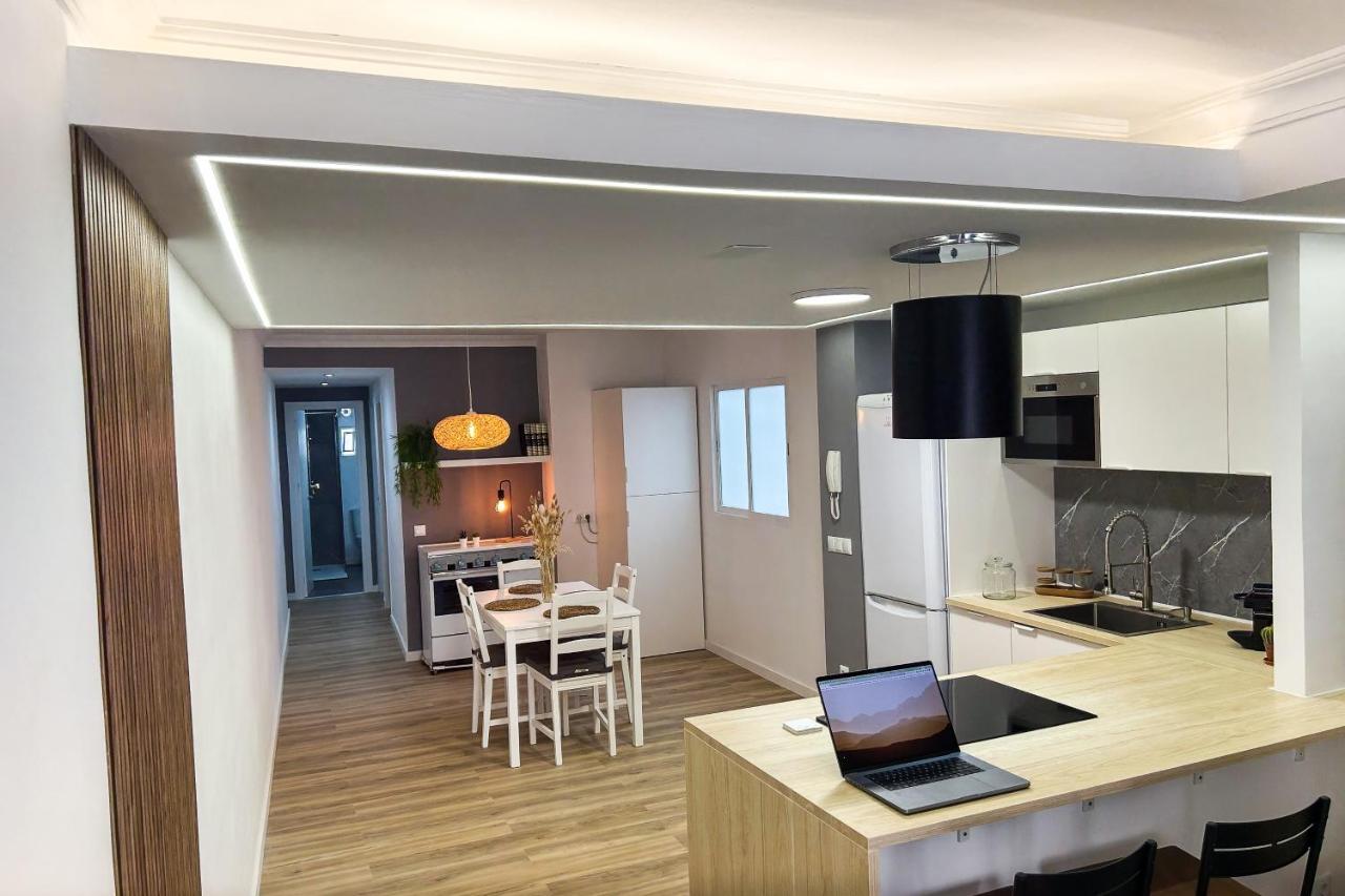 Piso Moderno A 15 Minutos Andando Del Centro Apartment อูเอลบา ภายนอก รูปภาพ