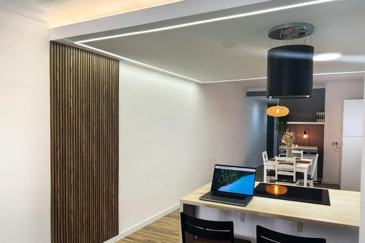 Piso Moderno A 15 Minutos Andando Del Centro Apartment อูเอลบา ภายนอก รูปภาพ