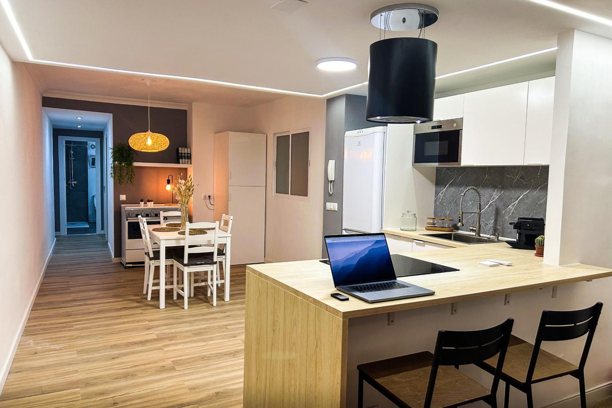Piso Moderno A 15 Minutos Andando Del Centro Apartment อูเอลบา ภายนอก รูปภาพ